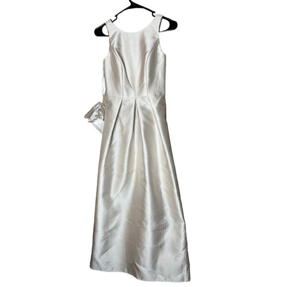 Dessy Girl Satin Twill Sleeveless Full Length Palomino Dress NWT Size 8 Junior - Picture 2 of 8